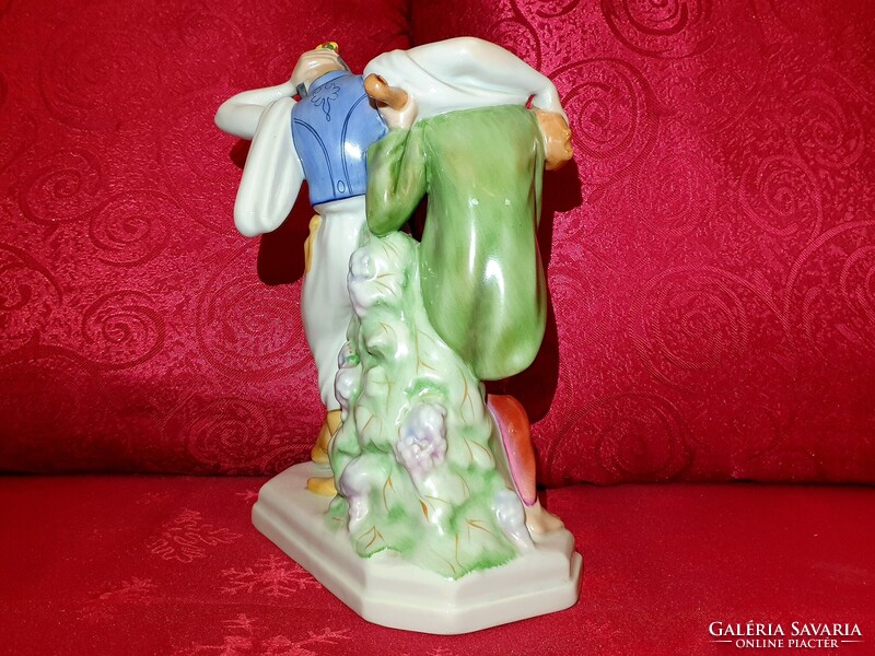 Herendi mulatozók figura
