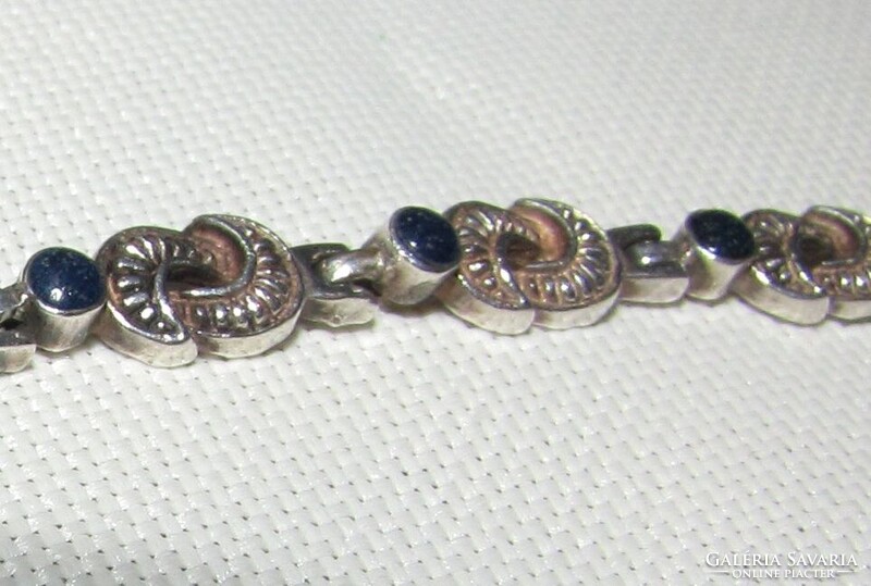 Ezüst karkötő lapis lazuli kővel