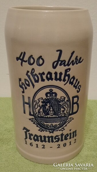 Kerámia söröskorsó - 1 literes - Hofbrauhaus Traunstein - Jubileumi korsó - 1612 - 2012. -