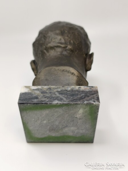 Feliksz Edmundovics Dzerzsinszkij (Дзержинский) bronzírozott szobor KE
