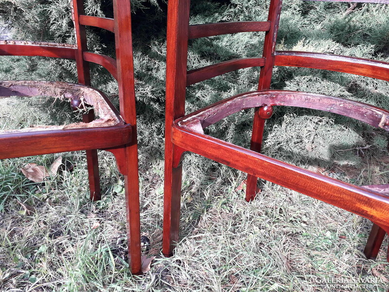 Restaurált Thonet kanapé, fotel, szék / garnitúra.