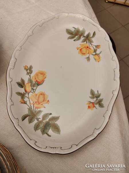 Zsolnay sárgarózsás 23 db-os étkészlet