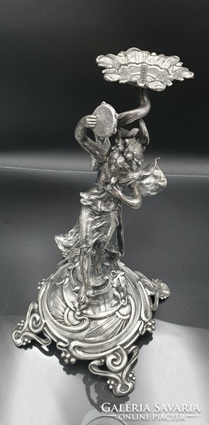 Szecessziós, ezüstözött figurális asztalközép, kínáló, aufsatz