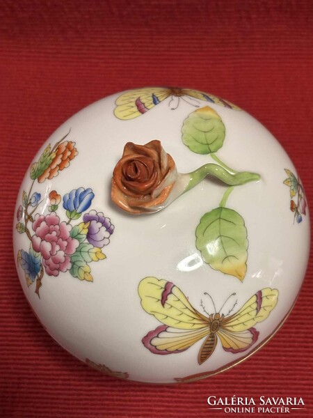 HEREND kézzel festett porcelán doboz – rózsafejes fedéllel