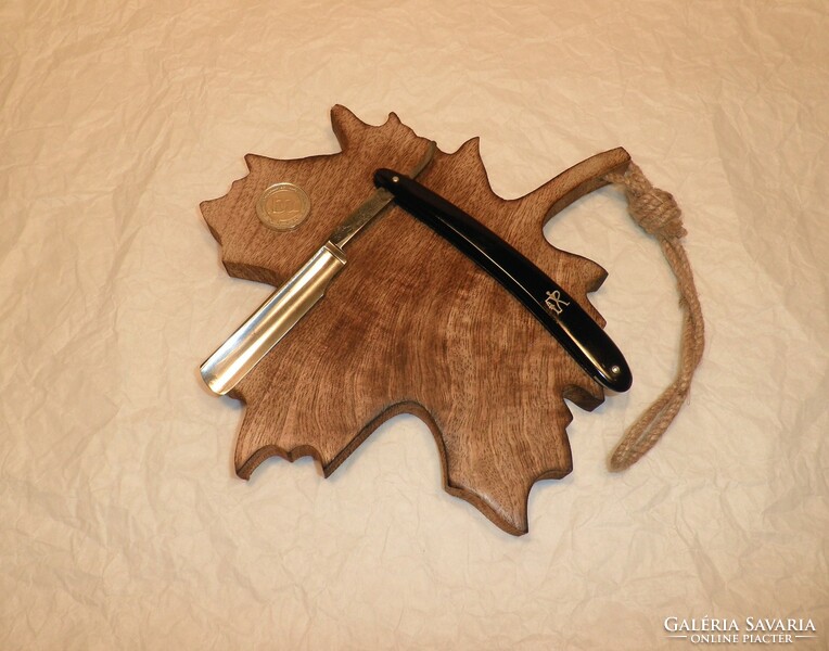 Régi FISCHER borotva, SOLINGEN, gyűjteményből. Kés, bicska, tőr, borotva.