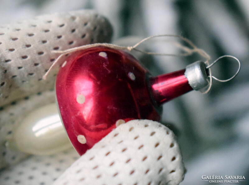 Régi kicsi  üveg gomba karácsonyfadísz  5,5cm + függesztő