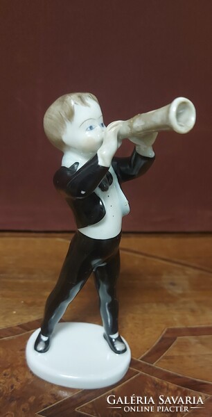 1 Ft-os aukció! Kézzel festett hollóházi porcelán trombitás figura