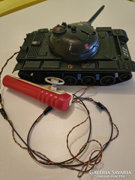 Régi Távirányítós tank retro játék