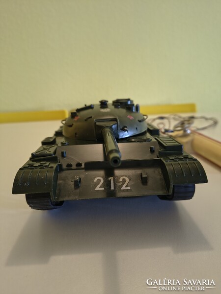 Régi Távirányítós tank retro játék