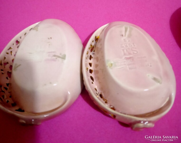 Zsolnay Antik családi pecsétes majolika pink áttört tálkák