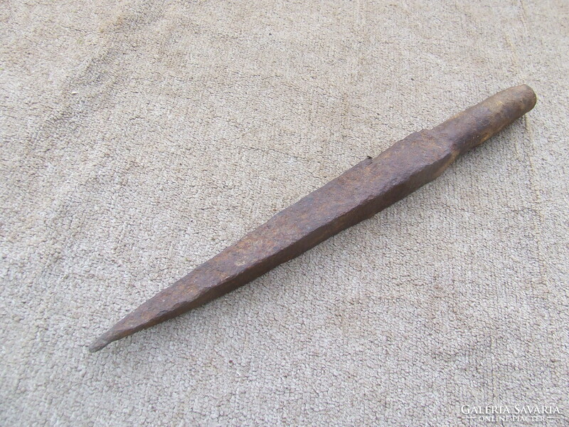 Old forged object stake
