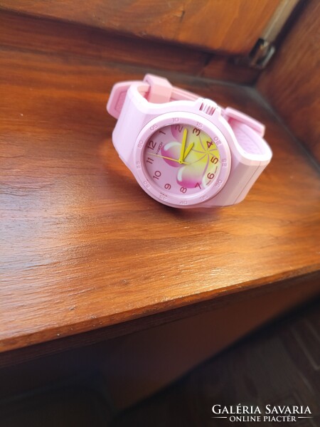 Mondaine M Watch svájci karóra