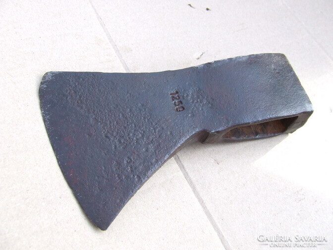 Old axe