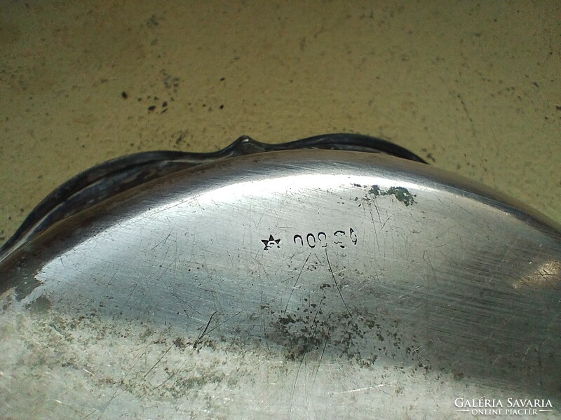 Régi  800as jelzett ezüst tálca Kínáló 95gr akár befektetésnek