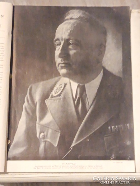 "Öröm és Munka".1942.Korának megfelelő állapotú újság.