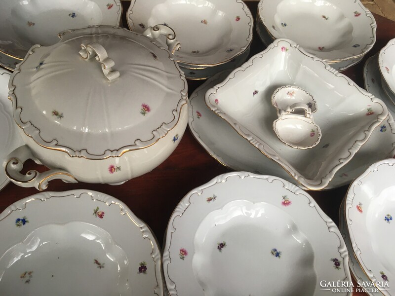 ZSOLNAY ÉTKÉSZLET 12 SZ.42db.