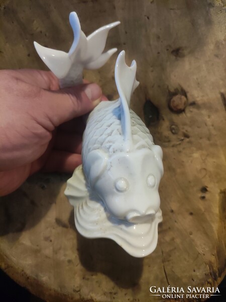 Régi herendi porcelán koi hal
