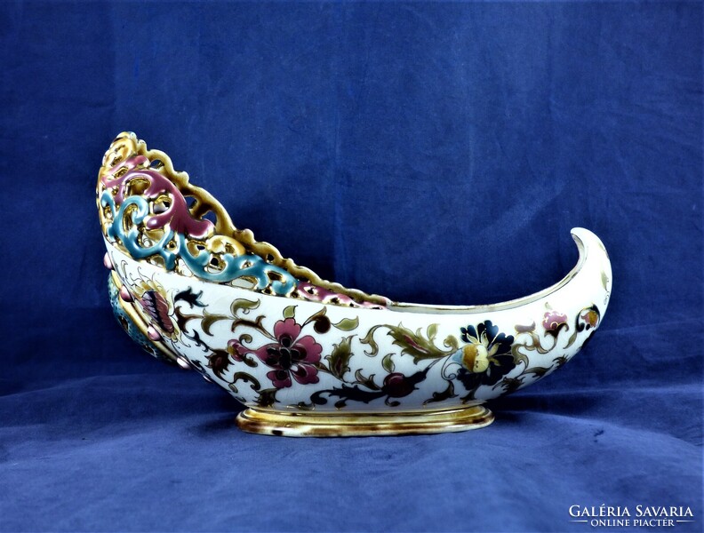 KÁPRÁZATOS, ANTIK ZSOLNAY KÍNÁLÓ, CA. 1870!!!
