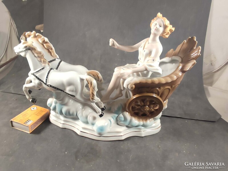 Porcelán barokk hintós fogat 217