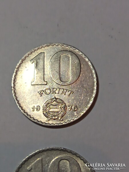 6db 1976-os 10 ft, a fotókon látható, rendkívül szép tartásban