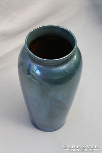 Zsolnay kék eozinmázas váza