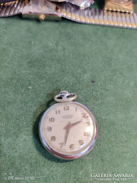 Eladó kisméretű Roamer zsebóra/hibás/