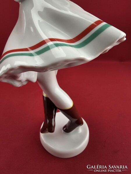 Hollóházi csárdáskirálynő