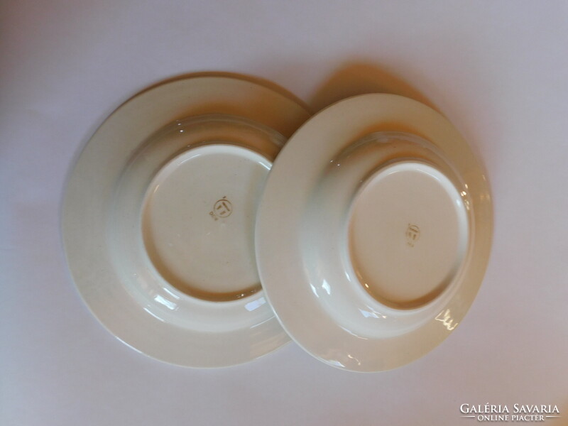 Retro NDK Veb Torgau állatkertes gyerektényér - zsiráf.