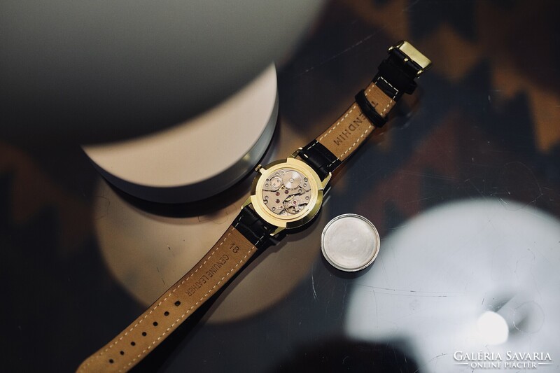 Cornavin férfi karóra | 34mm