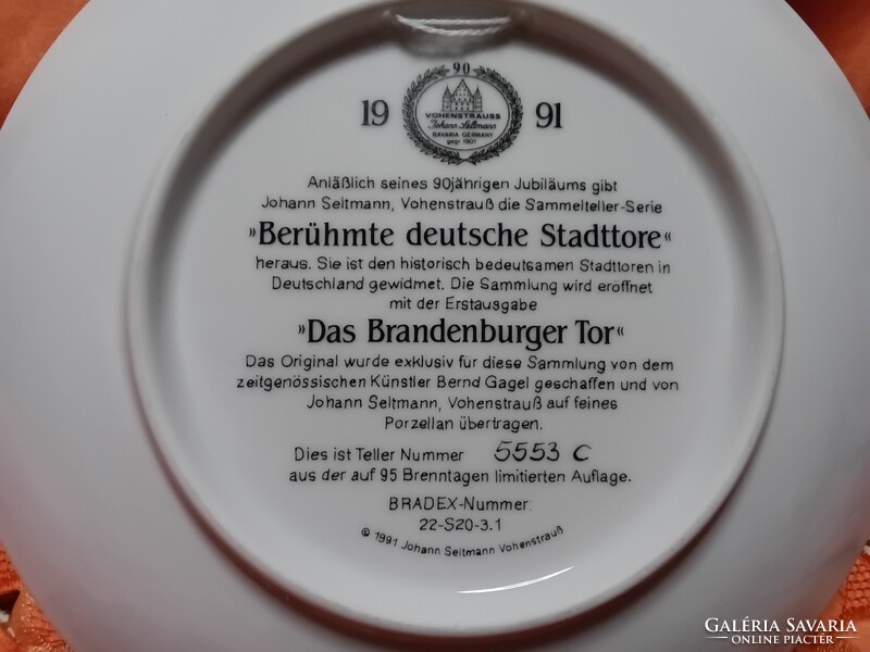 Bradex dísztányér,  "A Brandenburgi kapu"