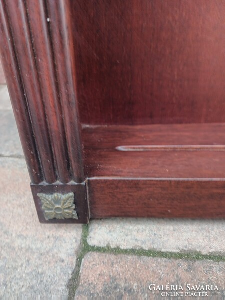 Etagere Franklin fali polc. Alkudható.