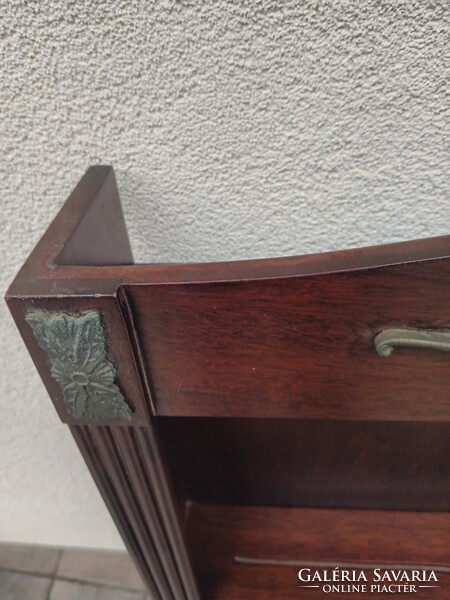 Etagere Franklin fali polc. Alkudható.