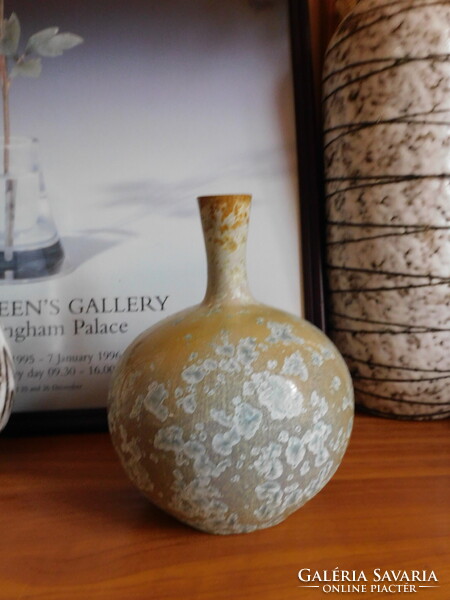 Halmos Ferenc váza kristálymázzal