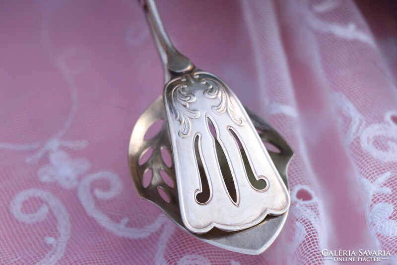 Vintage Grasoli ezüstözött süteményfogó / tortacsipesz