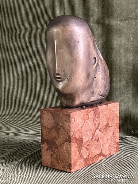 Borsos Miklós  Stilizált fej bronz