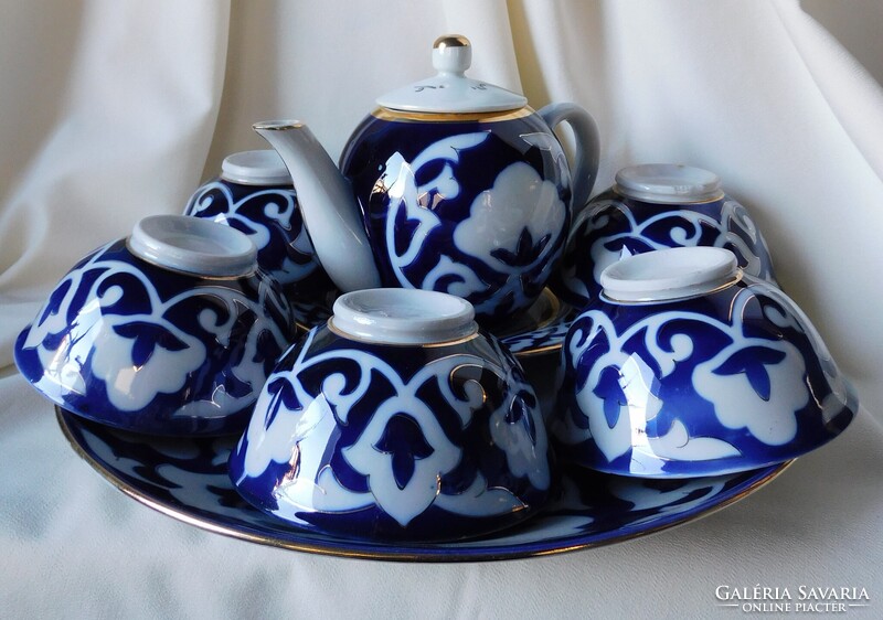 Üzbég teáskészlet a szovjet időkből