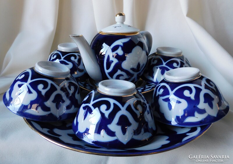 Üzbég teáskészlet a szovjet időkből