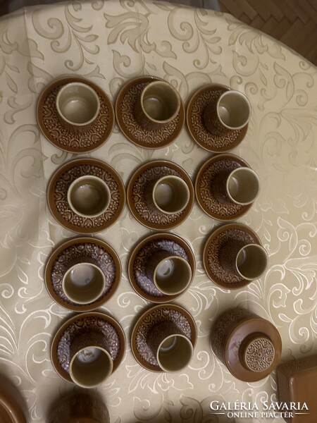 Tulipános Gránit (Kispesti Porcelángyár ) étkészlet, népi motivumos
