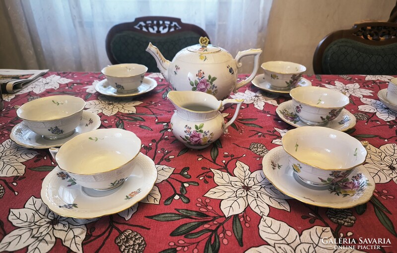 Herendi porcelán teàs készlet virág mintàs..HBC  Bouquet de Kornélia mintàs