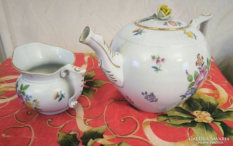 Herendi porcelán teàs készlet virág mintàs..HBC  Bouquet de Kornélia mintàs