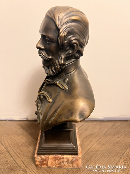 Dankó L. 1895) – Kossuth Lajos bronz mellszobra. Ritka, szignált történelmi műtárgy a 19. század