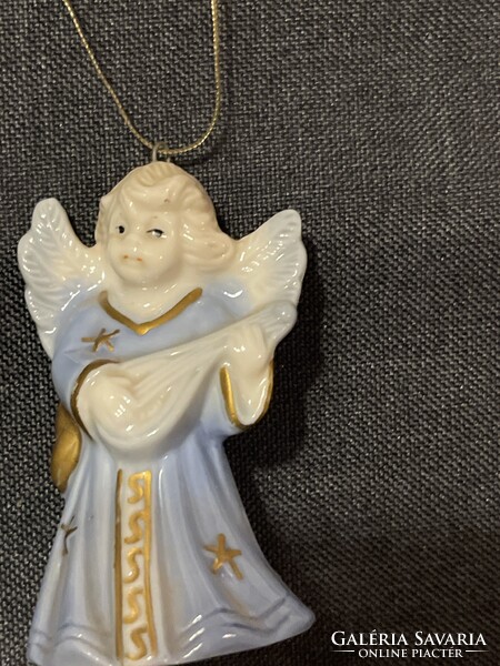 Fehér kék porcelán karácsonyfa dísz angyalka.