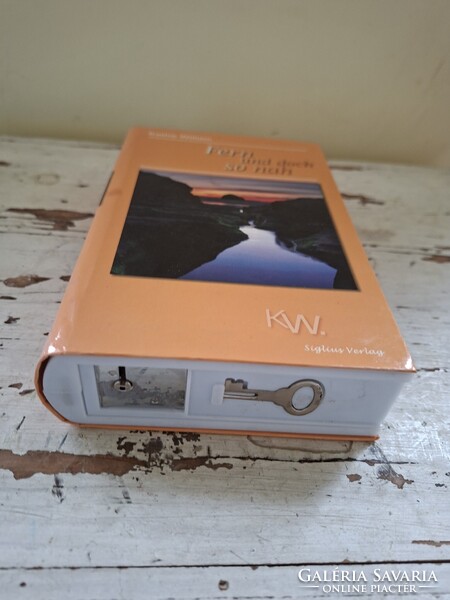 Könyv széf , pénzkazetta