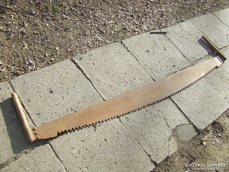Régi szerszám fűrész keresztvágó fűrész