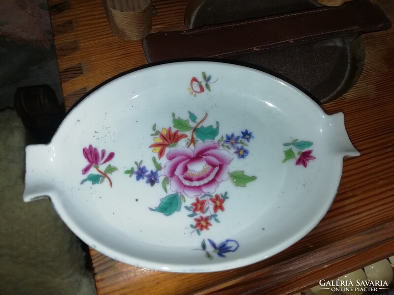 Herendi 29. Akció Aukció több száz termék vegye vigye