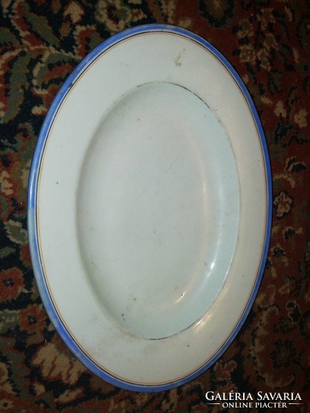 Eladásra kínálok antik porcelán kínáló.Több száz Aukció Akció vegye vigye