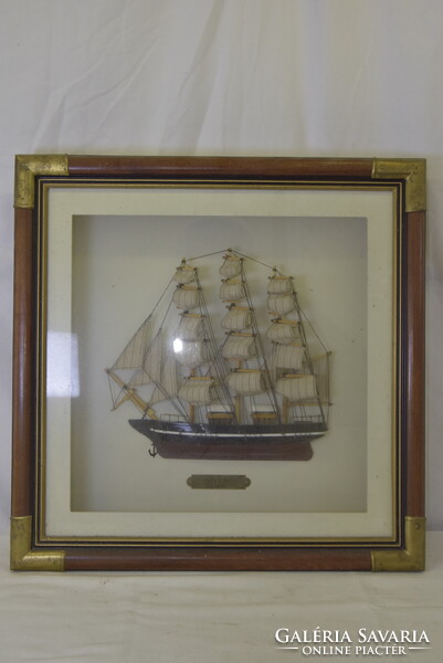 Tengerészeti dioráma - Cutty Sark 1869 3D hajómodell keretben