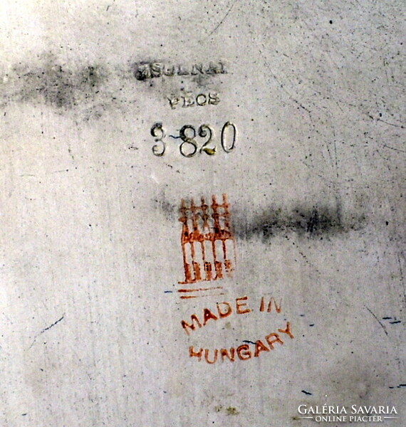 ZSOLNAY ÁTTÖRT MINTÁS HISTORIZÁLÓ KASPÓ - JARDINIERE A MÁLYVA SOROZATBÓL 1890 körül !