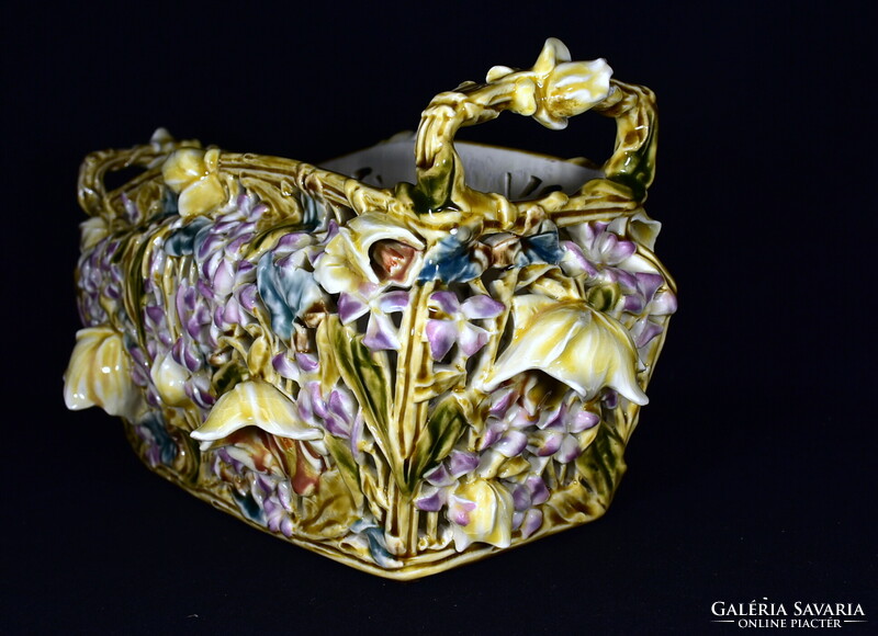 ZSOLNAY ÁTTÖRT MINTÁS HISTORIZÁLÓ KASPÓ - JARDINIERE A MÁLYVA SOROZATBÓL 1890 körül !