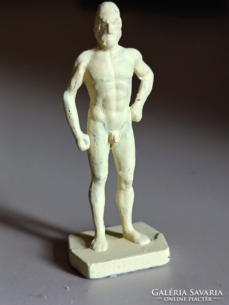 Gyűjtői fémöntvény figura-szobor, rendkívül szép, részletgazdag darab.